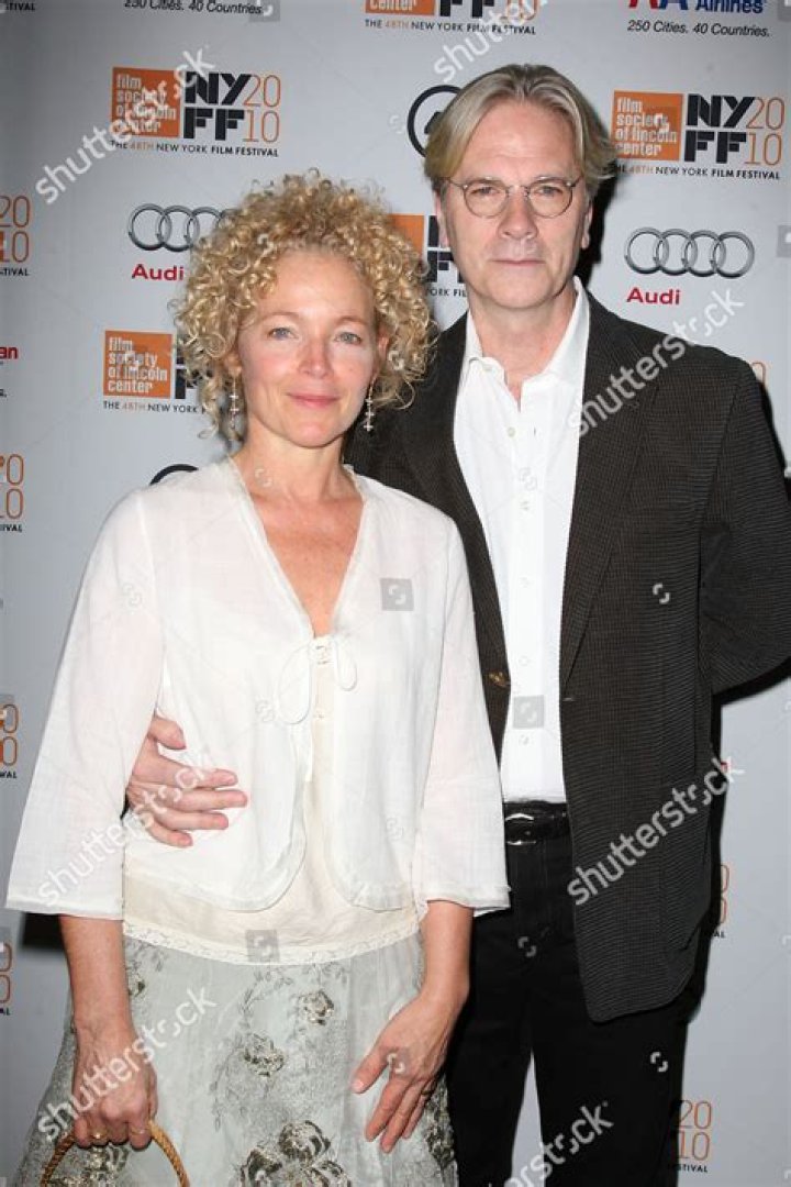 How is Kenneth Bowser' Married Life! Thecelebscloset