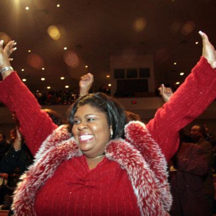 
Kim Burrell Is Facing Backlash After She Made A Remark About The Church 