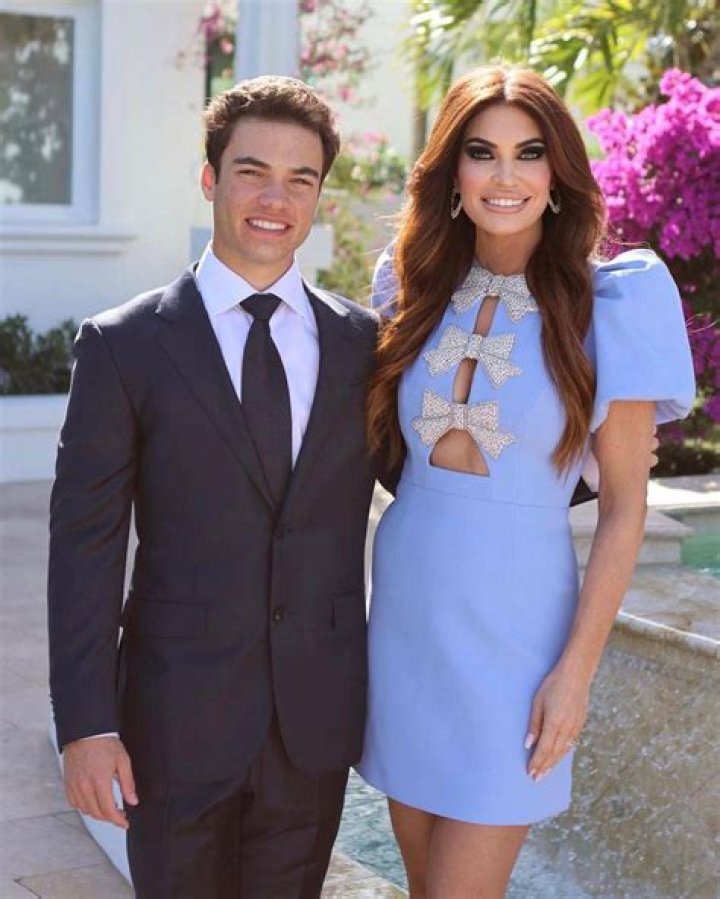 
Kimberly Guilfoyle’s ex-husband Eric Villency Bio: Net Worth, Wedding, Height, Divorce, Son Ronan Anthony Villency 