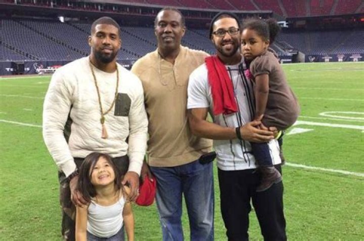 Kingston Foster Height, Weight, Net Worth, Age, Birthday, Wikipedia, Who, Nationality, Biography