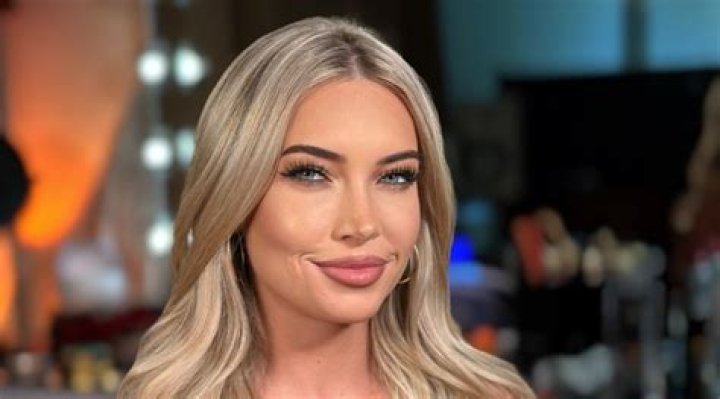 
Kitten Natividad Height, Weight, Net Worth, Age, Birthday, Wikipedia, Who, Nationality, Biography 