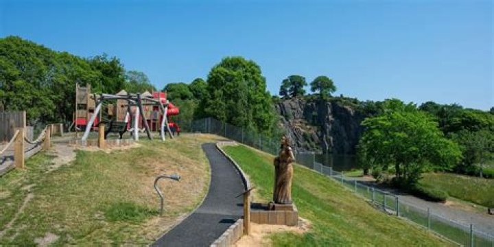 Lance Croy Net Worth