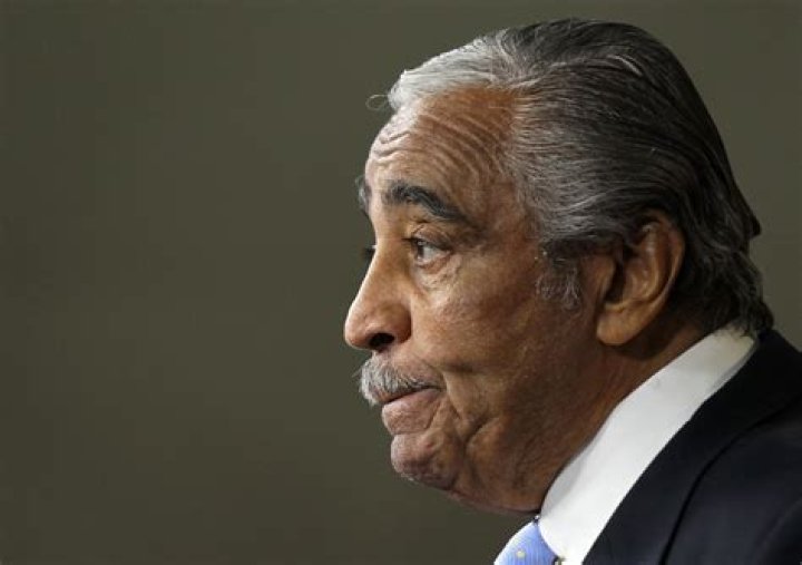 
Luis Rangel Height, Weight, Net Worth, Age, Birthday, Wikipedia, Who, Nationality, Biography 