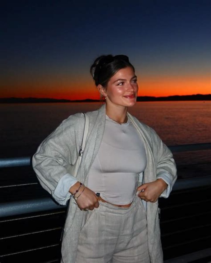 Lydia Doesburg Wikipedia, Biography , Age, Height, Husband, Family, Instagram