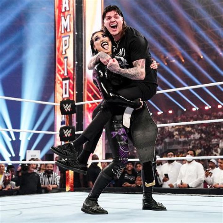 Mandy Rhea Height, Weight, Net Worth, Age, Birthday, Wikipedia, Who, Nationality, Biography