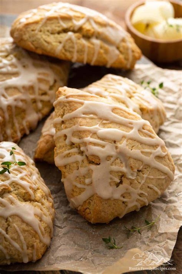 Maple Scones - Celebrating Sweets
