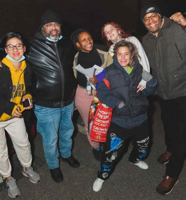 
Meek Mill Says He’s ‘Grateful’ to Pay Bail for 20 Philadelphia Women to Be Home for Holidays 