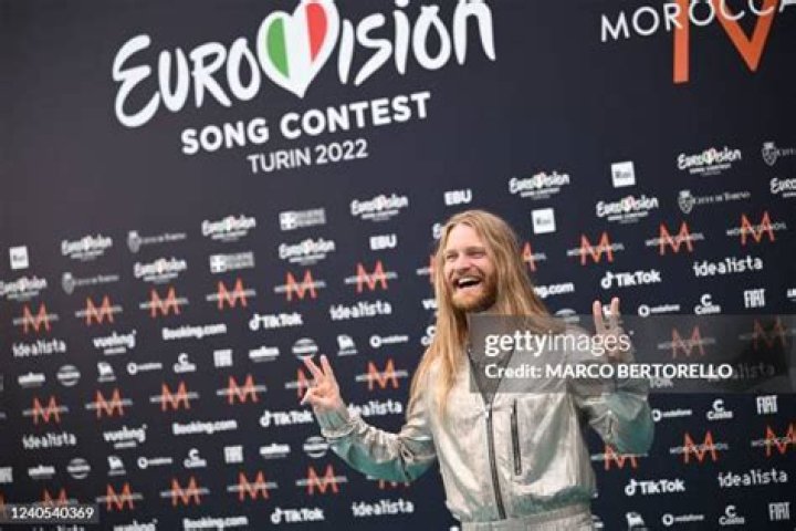 
Meet The Finalist Of Eurovision Song Contest Sam Ryder Girlfriend Lois 
