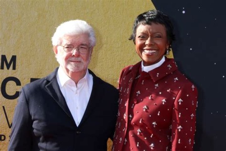 Mellody Hobson Height, Weight, Net Worth, Age, Birthday, Wikipedia, Who, Nationality, Biography