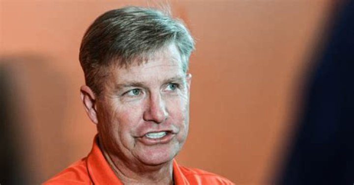 
Mickey Conn Height, Weight, Net Worth, Age, Birthday, Wikipedia, Who, Nationality, Biography 