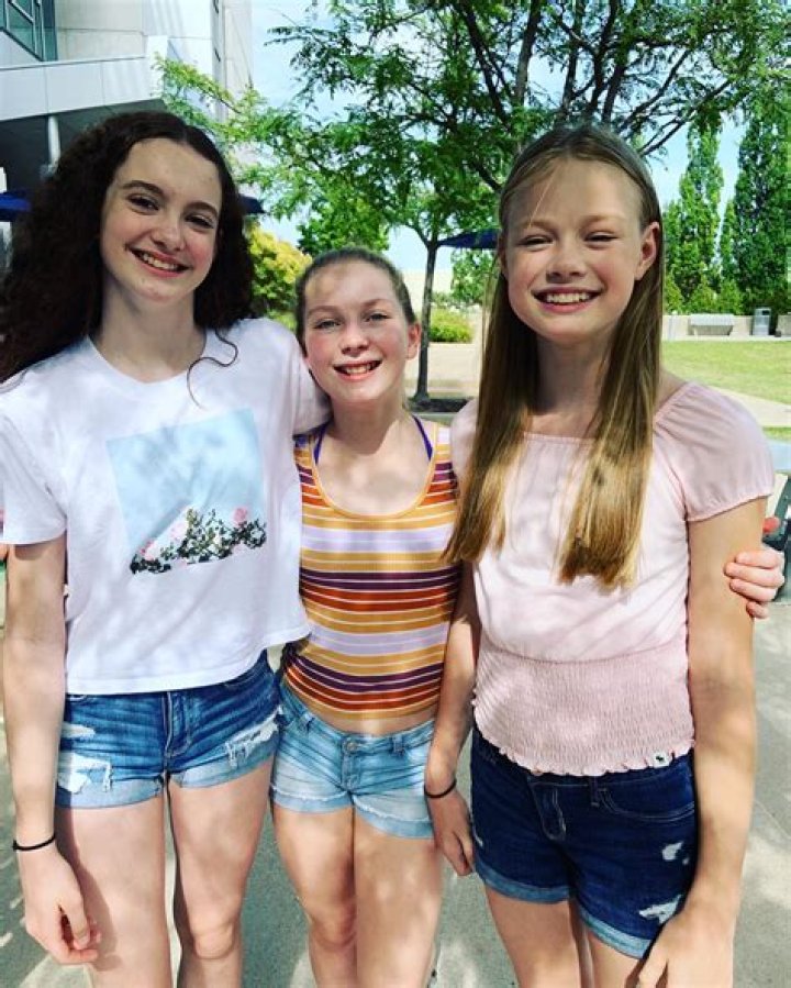 My Perfect Landing: Natasha Zaborski Wiki, Age, Birthday, Parents, Instagram