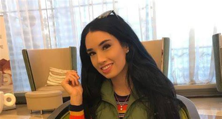 Naked Truth of Paris Dylan Roxanne – Catfish, Biography