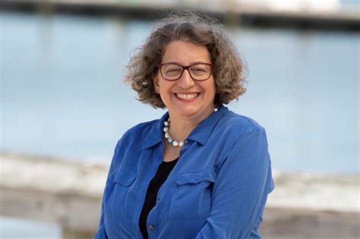 
Nancy Goroff Height, Weight, Net Worth, Age, Birthday, Wikipedia, Who, Nationality, Biography 