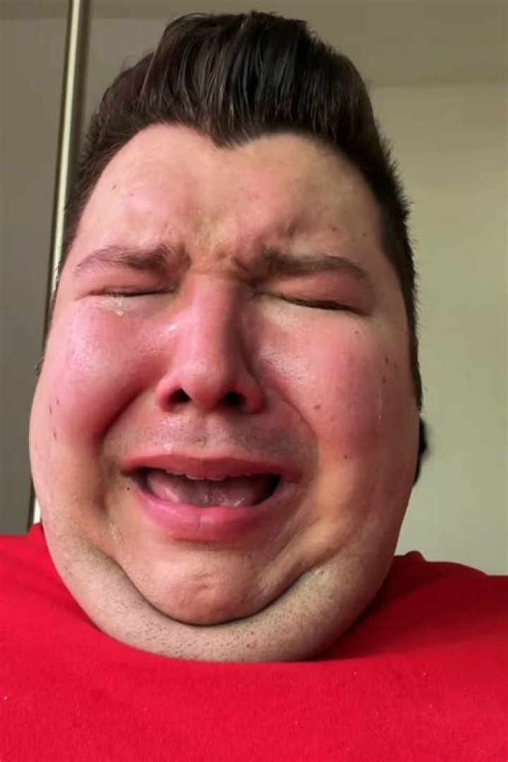 Know Nikocado Avocado’s Weight, Net Worth & Everything About YouTube Food Blogger