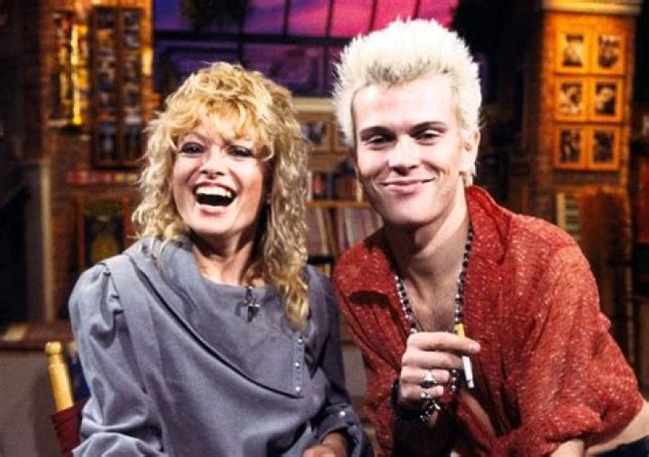 Nina Blackwood Turned Lesbian After Divorce With Husband, Who Is Her New Partner?