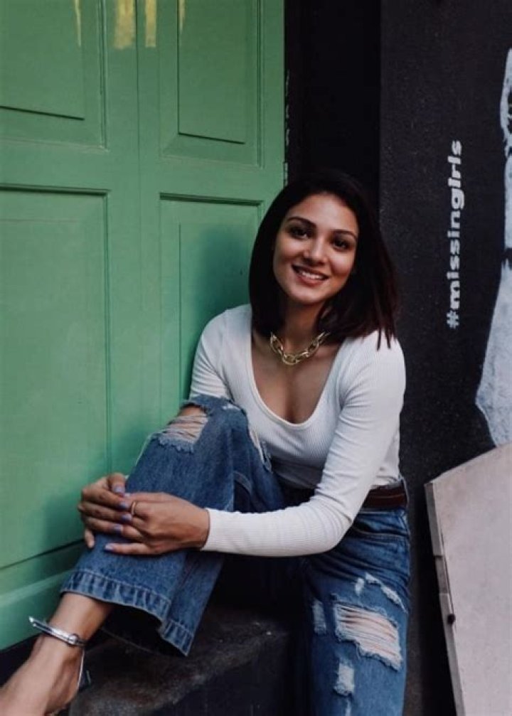 
Nitish Rana Height, Weight, Net Worth, Age, Birthday, Wikipedia, Who, Nationality, Biography 