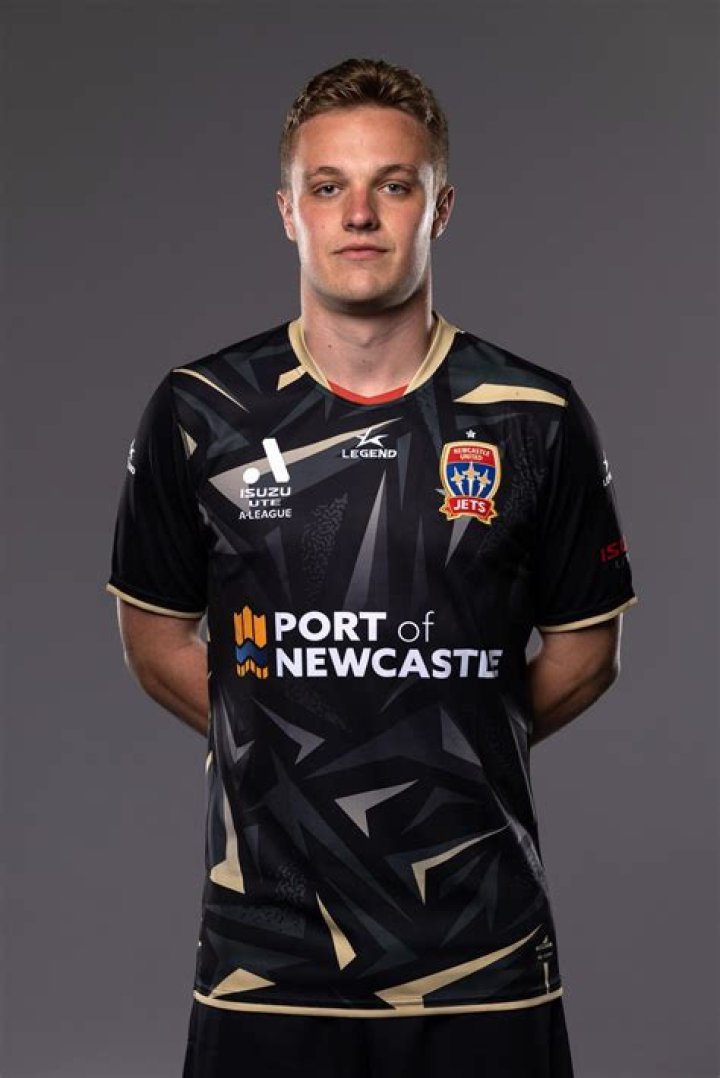 Noah James Net Worth