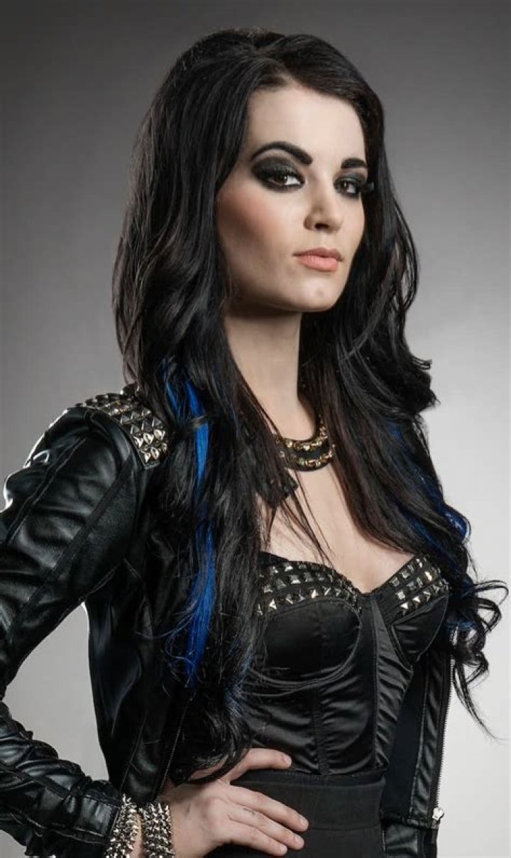 Paige (Wrestler) Height, Weight, Measurements, Bra Size, Shoe Size