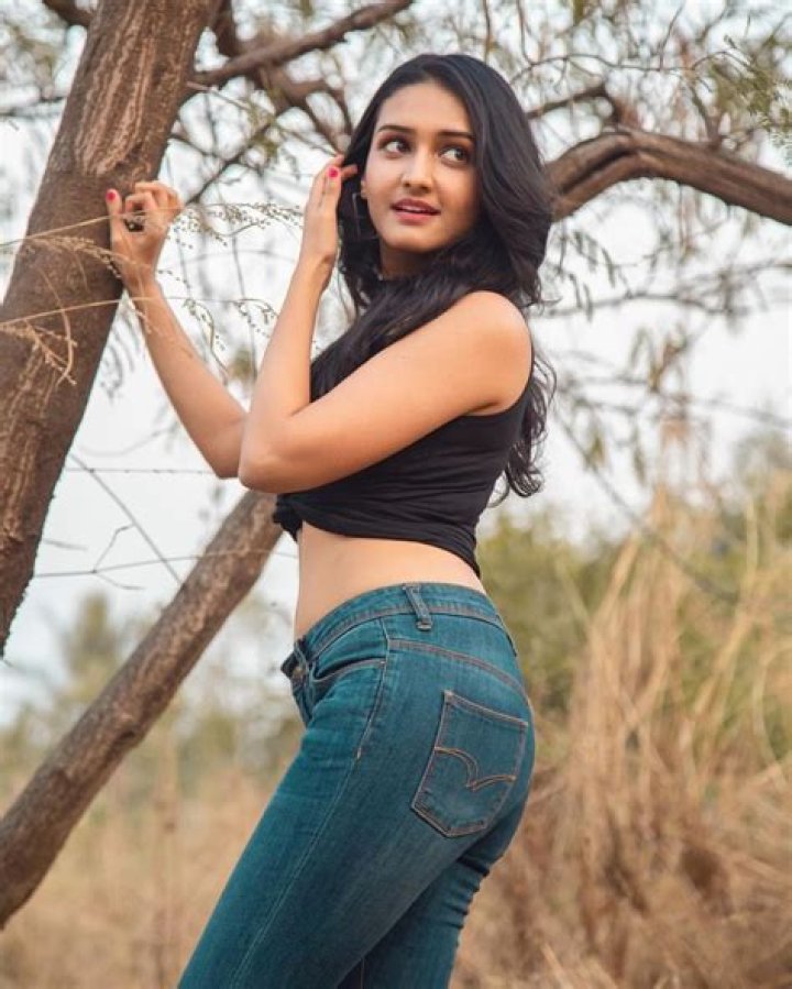 
Palak Agrawal Height, Weight, Net Worth, Age, Wiki, Who, Instagram, Biography 