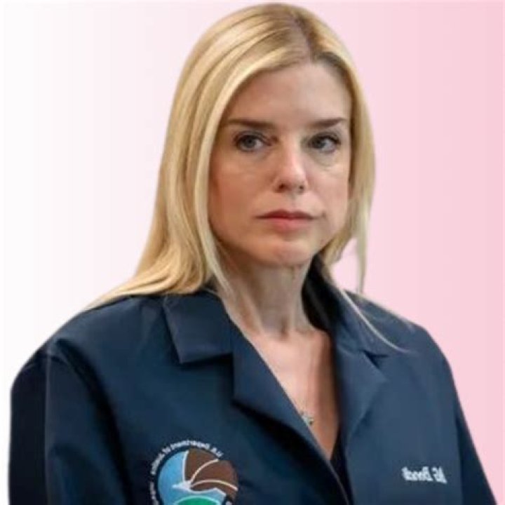 Pam Tillis’s Net Worth, Age, Height, Weight, Husband, Kids, Bio-Wiki