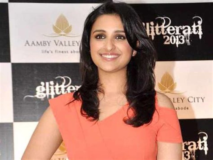 Parineeti Chopra Height, Weight, Net Worth, Age, Birthday, Wikipedia, Who, Instagram, Biography