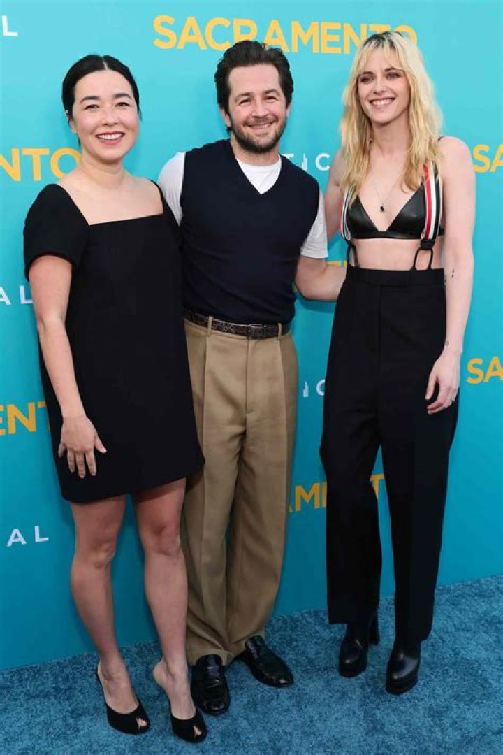 
PEN15 Star Maya Erskine Has A Lovely Family With Partner Michael Angarano and Son Leon Frederick 