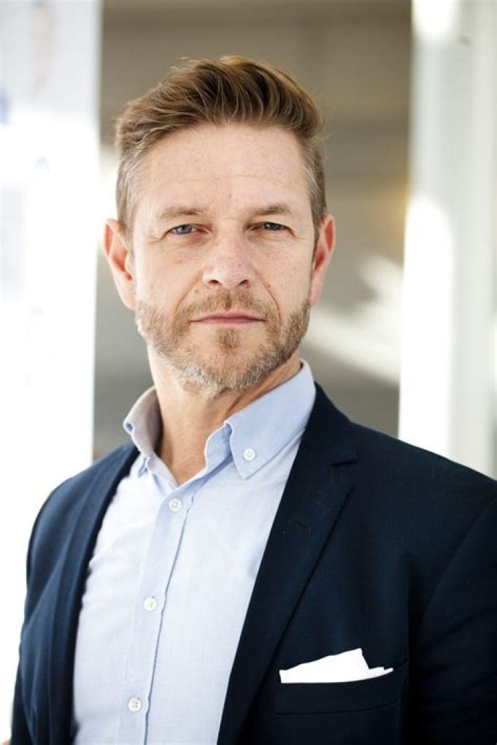 Peter Bratt’s biography, net worth, fact, career, awards and life story