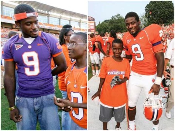 
Ray McElrathbey Height, Weight, Net Worth, Age, Birthday, Wikipedia, Who, Nationality, Biography 