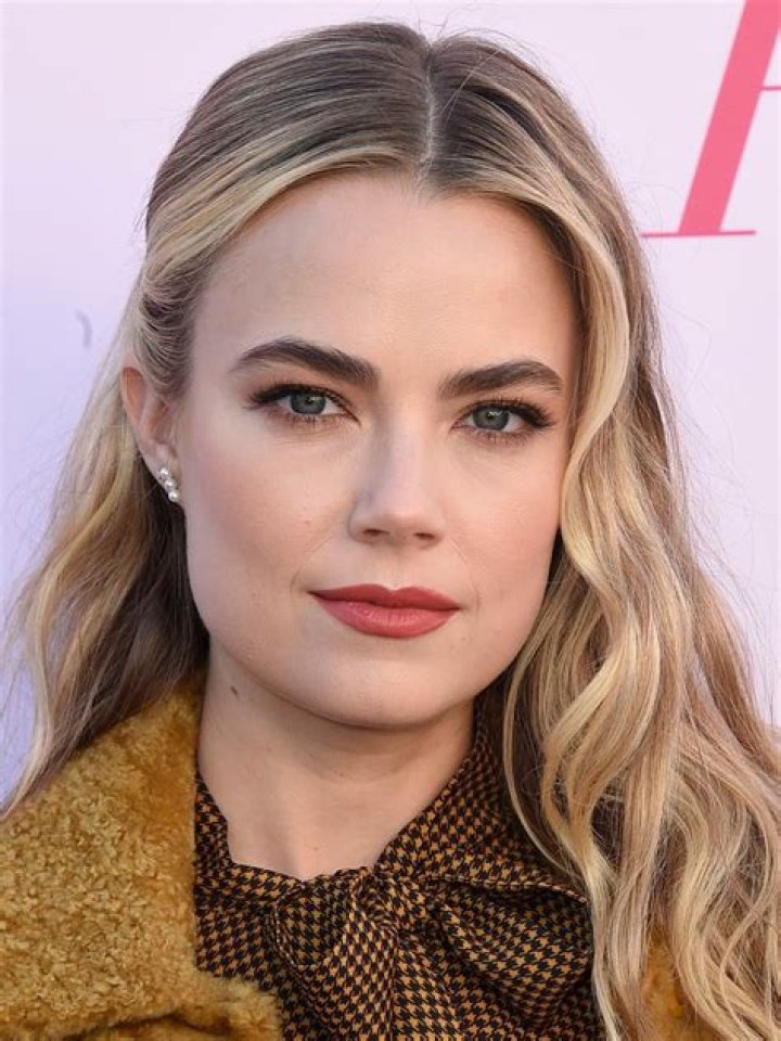 Rebecca Rittenhouse Height, Weight, Measurements, Bra Size, Shoe Size