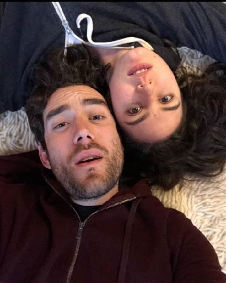 Riley Shanahan Height, Weight, Net Worth, Age, Birthday, Wikipedia, Who, Instagram, Biography