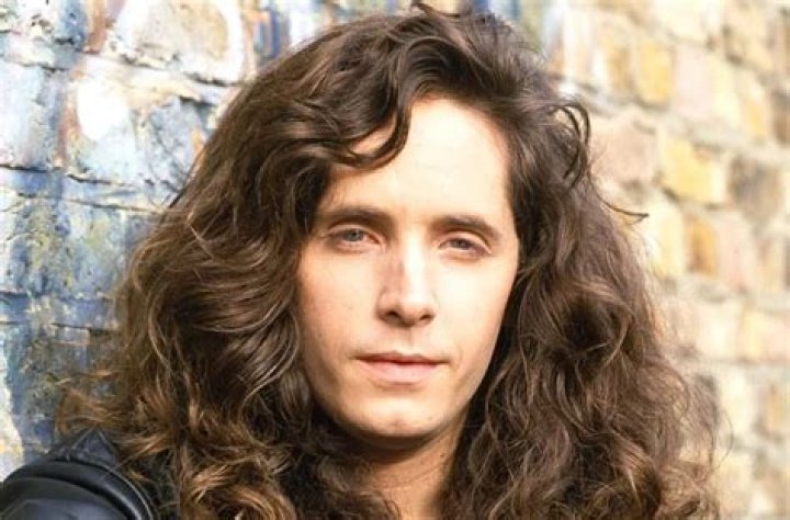 Robbie Nevil Net Worth