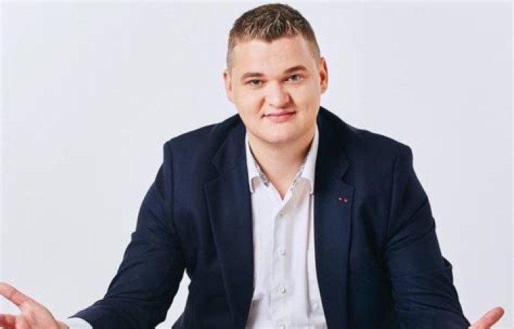 Samuel Leeds Height, Weight, Net Worth, Age, Birthday, Wikipedia, Who, Nationality, Biography