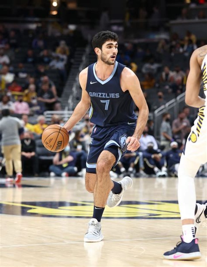 Santi Height, Weight, Net Worth, Age, Birthday, Wikipedia, Who, Instagram, Biography