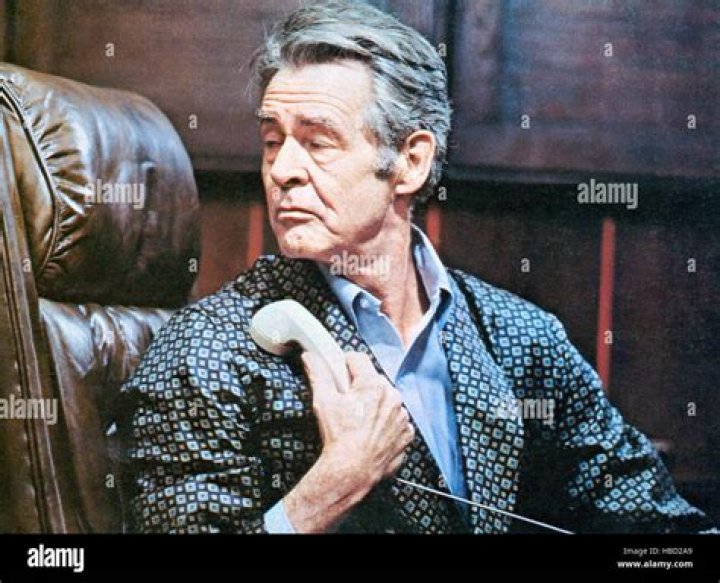 Sarah Miles Net Worth