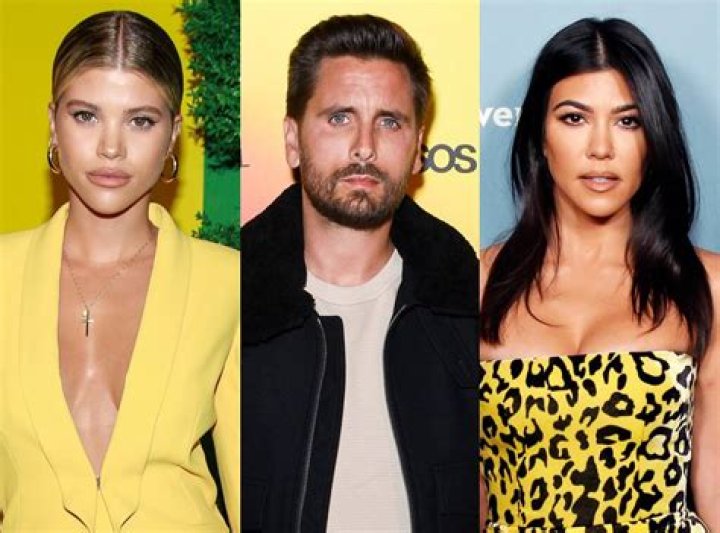 Scott Disick – Bio, Facts, Wiki, Net Worth, Affair, Wife, Girlfriend, Split, Sofia Richie, Kourtney Kardashian, Dating, Age, Height, Family, Parents