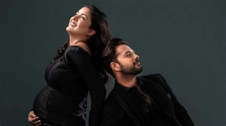 
Scott Garnham And His Wife Grace Garnham Are Blessed With A Baby Girl 