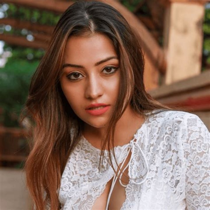 
Simran Daswani Height, Weight, Net Worth, Age, Birthday, Wikipedia, Who, Nationality, Biography 