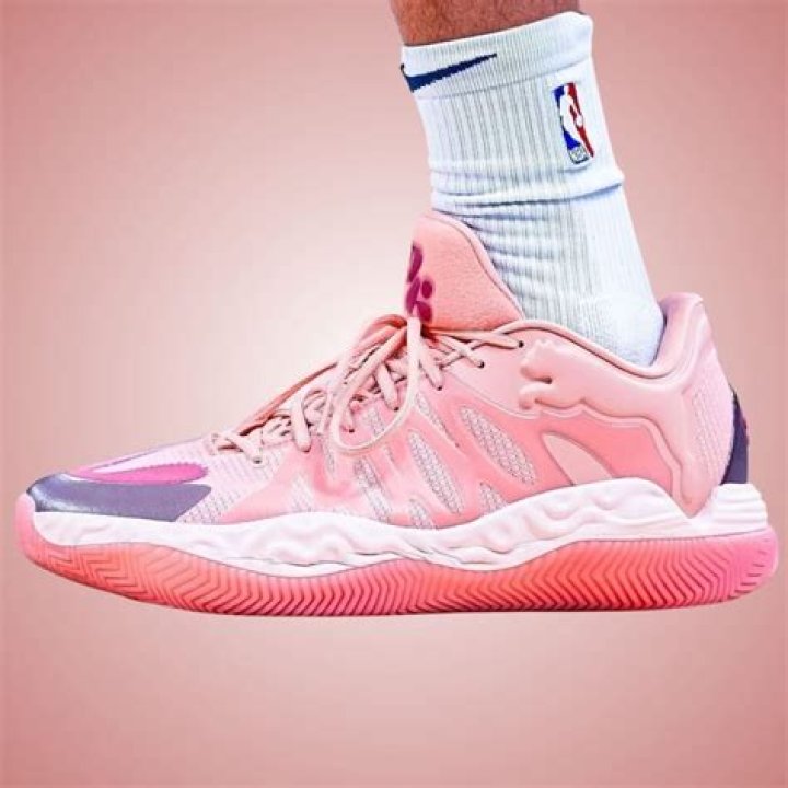 Swimmer: Who Are Hali Flickinger Parents? Meet Her Father And Mother