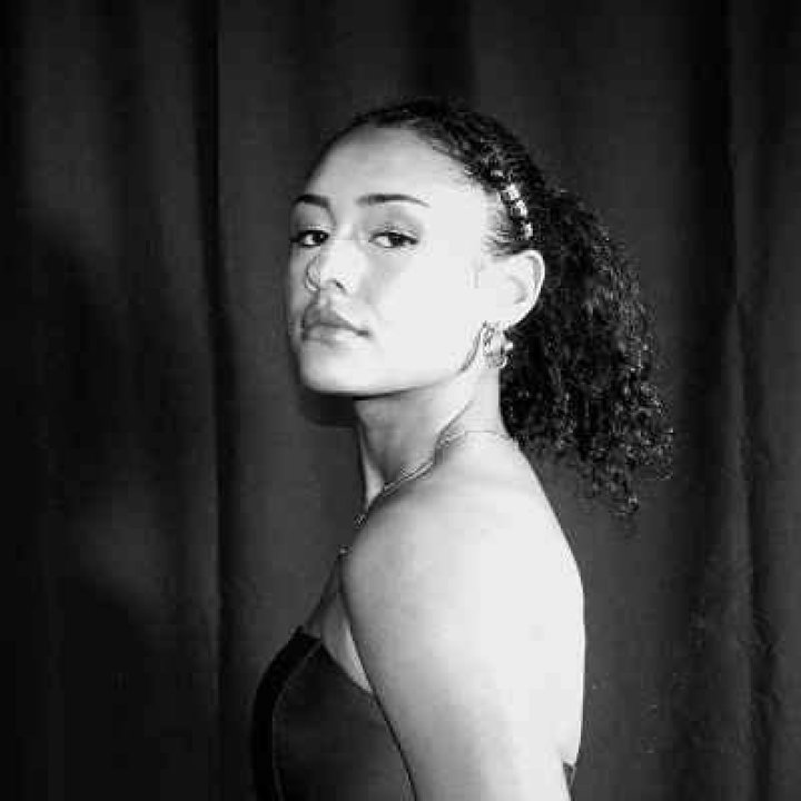 
Syrlucia Esposito Height, Weight, Net Worth, Age, Birthday, Wikipedia, Who, Instagram, Biography 