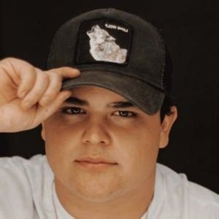 
Tadeo De La Garza Height, Weight, Net Worth, Age, Birthday, Wikipedia, Who, Nationality, Biography 
