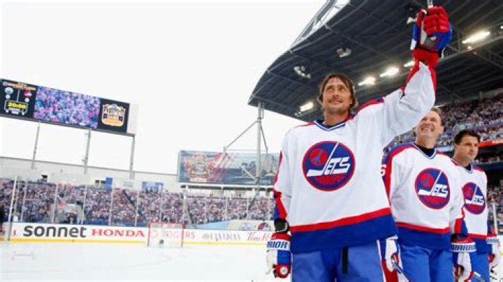 Teemu Selanne Height, Weight, Net Worth, Age, Birthday, Wikipedia, Who, Instagram, Biography