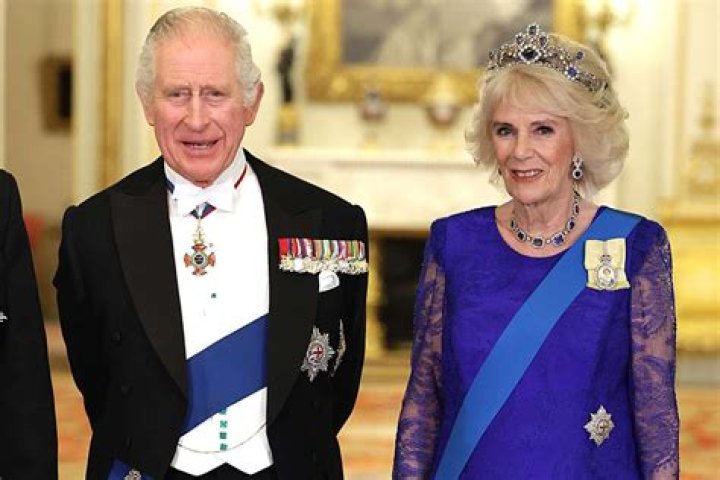 
“That’s SO Last Year”: Netizens react as Queen Consort Camilla Parker receives COVID-19 diagnosis 