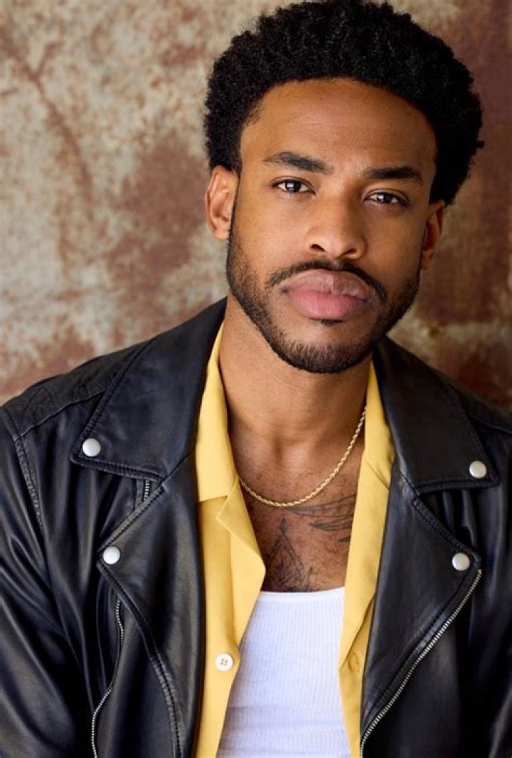 Titus Makin Jr. Height, Weight, Net Worth, Age, Birthday, Wikipedia, Who, Nationality, Biography