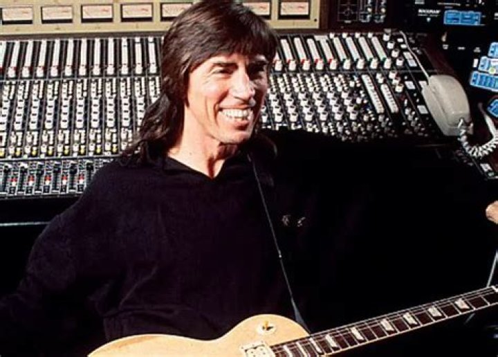 Tom Scholz Net Worth