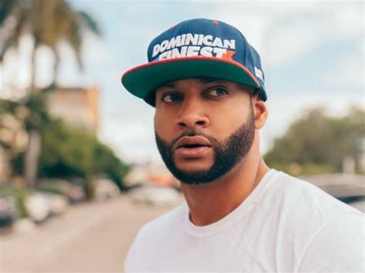 Tonio Skits Height, Weight, Net Worth, Age, Birthday, Wikipedia, Who, Nationality, Biography