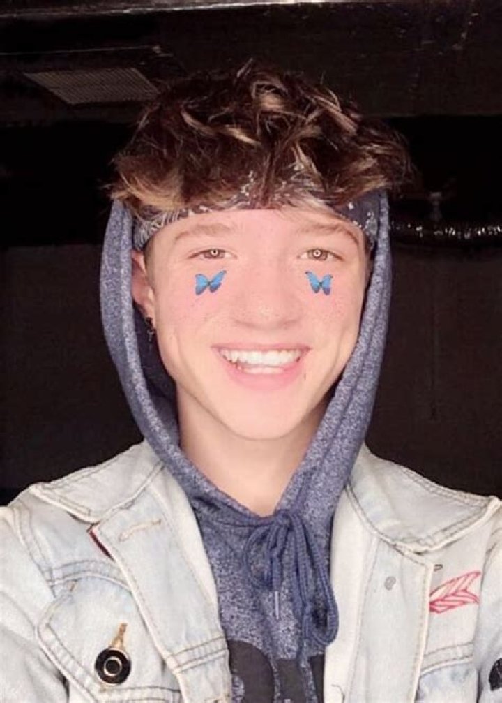 
Trenton Elijah Mcderman Height, Weight, Net Worth, Age, Birthday, Wikipedia, Who, Nationality, Biography 