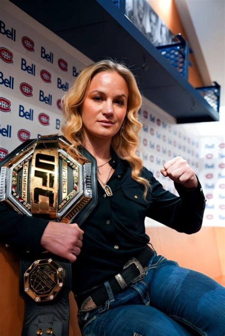 Valentina Shevchenko Height, Weight, Net Worth, Age, Birthday, Wikipedia, Who, Nationality, Biography