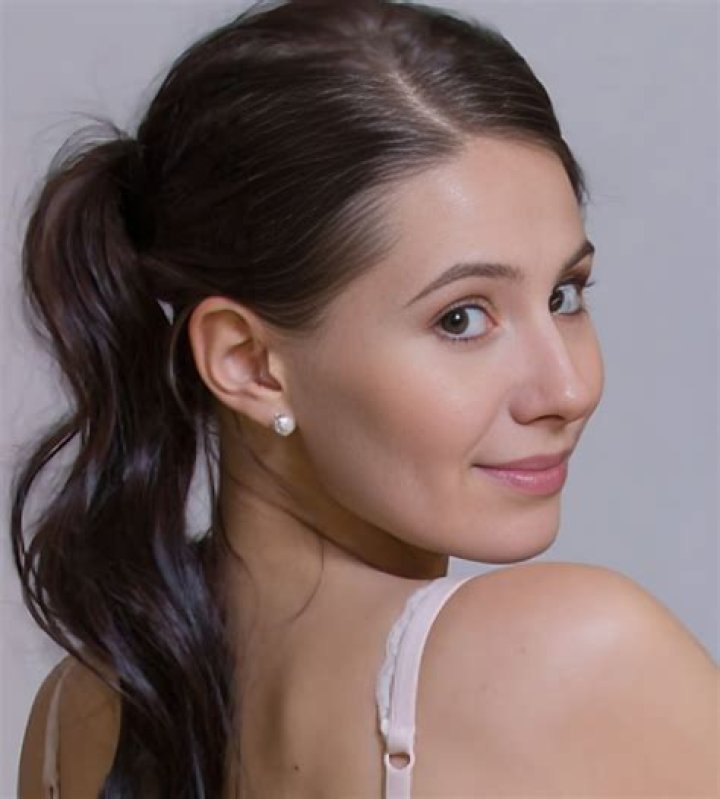 
Vanessa Angel Age, Birthday, Wikipedia, Who, Nationality, Biography 