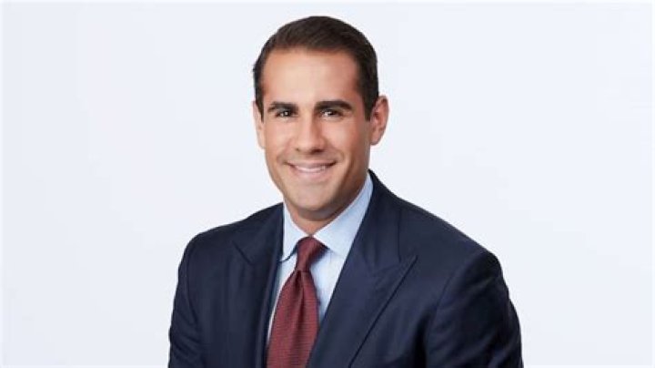 Victor Oquendo Height, Weight, Net Worth, Age, Birthday, Wikipedia, Who, Nationality, Biography