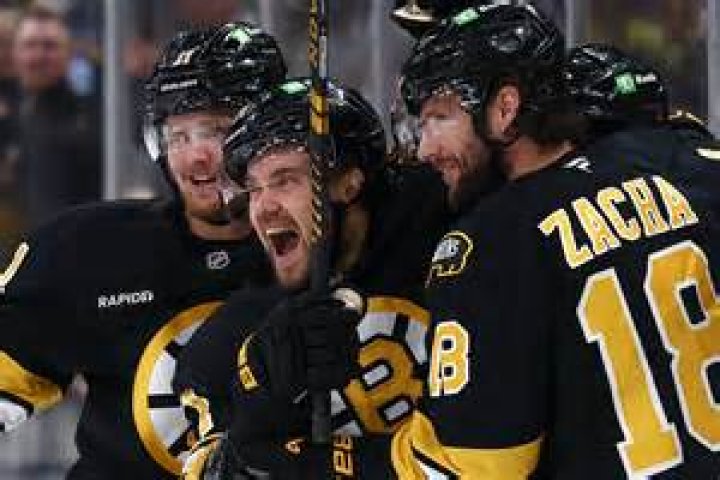 Viktor Arvidsson And Wife Moa Arvidsson Are From The Same Hometown In Sweden